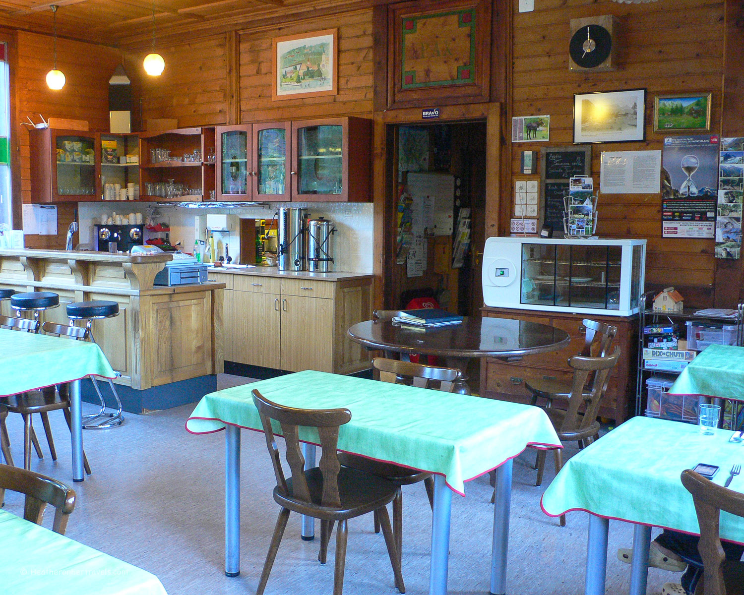 Dining room at Chalet Bon Abri