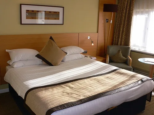 Menzies Welcombe Hotel, Stratford-upon-avon (no charge for cancellation within 1 day of arrival)