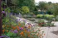 Lily Garden at Hidcote Manor Gardens Photo: Heatheronhertravels.com