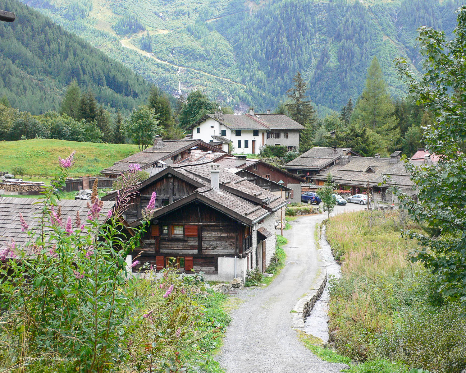 Tre-le-champ on the Tour de Mont Blanc