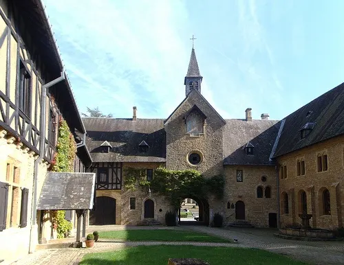 Abbaye d'Orval Photo: ines saraiva of Flickr