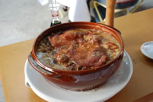 Famous food in Toulouse - Cassoulet Photo: Jonathan Caves of Flickr