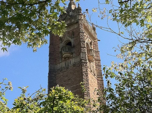 Cabot Tower, Brandon Hill, Bristol Photo: Heatheronhertravels.com