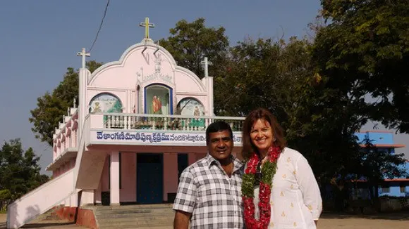 With Father Pratap Reddy at Nandikotkur Photo: Heatheronhertravels.com