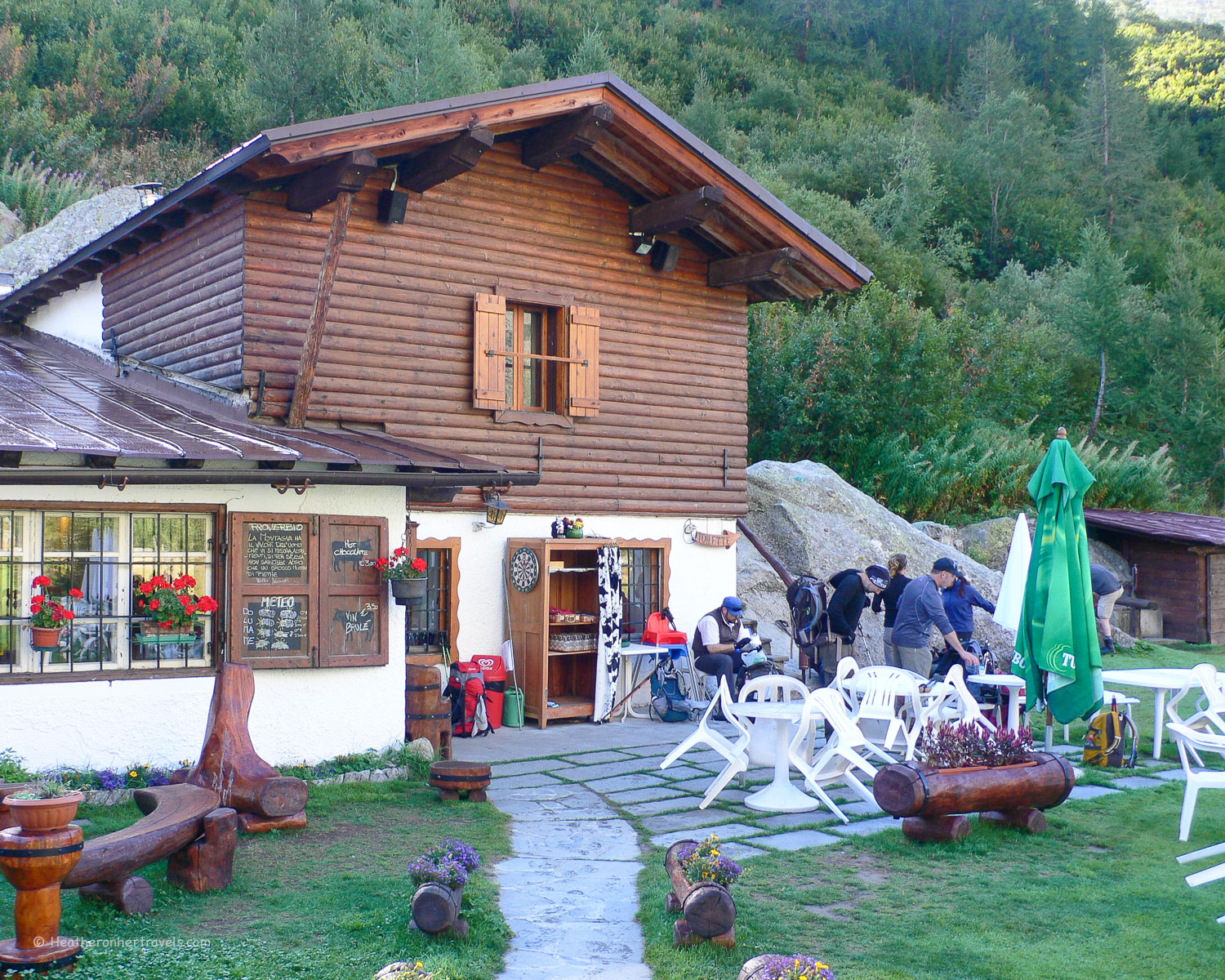 Chalet Val Ferret on the Tour de Mont Blanc in Italy