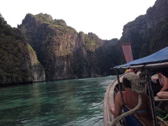 Boating to Ko Phi Phi Island Photo: Heatheronhertravels.com