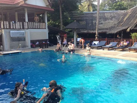 Snorkelling lesson Photo: Heatheronhertravels.com