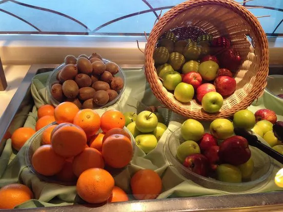 Fruit in Horizon Court on Crown Princess Photo: Heatheronhertravels.com