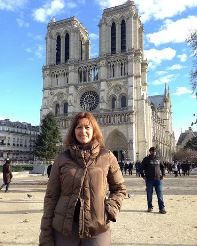 In front of Notre-Dame cathedral, Paris Photo: Heatheronhertravels.com