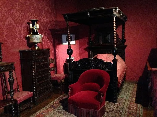 Victor Hugo's bedroom at Maison Victor Hugo, Paris Photo: Heatheronhertravels.com