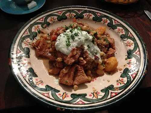 Chicken with apricots in Morocco Photo: Heatheronhertravels.com