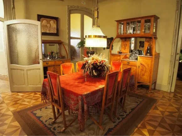 Dining room in Casa Mila in Barcelona Photo: Heatheronhertravels.com