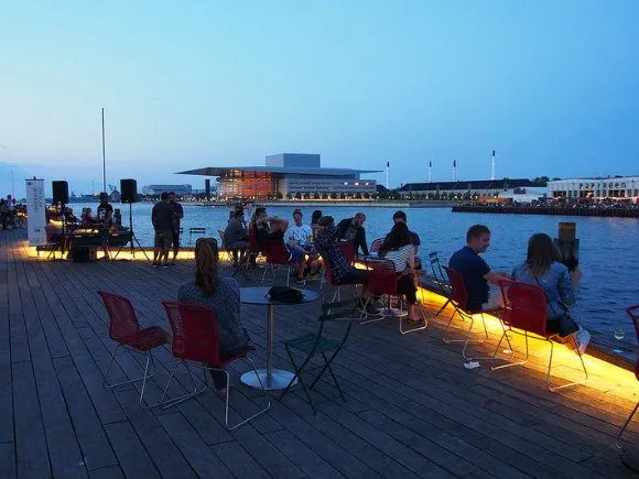 A sundowner in Copenhagen harbour Photo: Heatheronhertravels.com