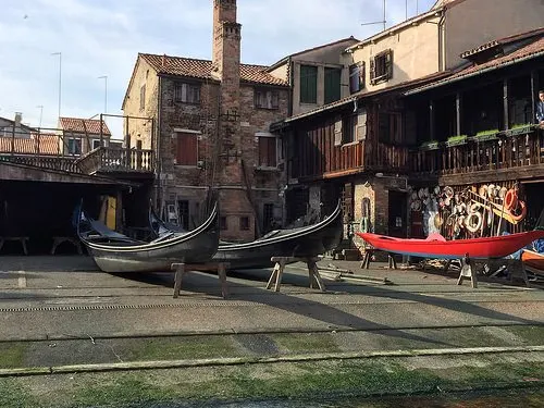 Gondola workshop in Venice Photo: Heatheronhertravels.com