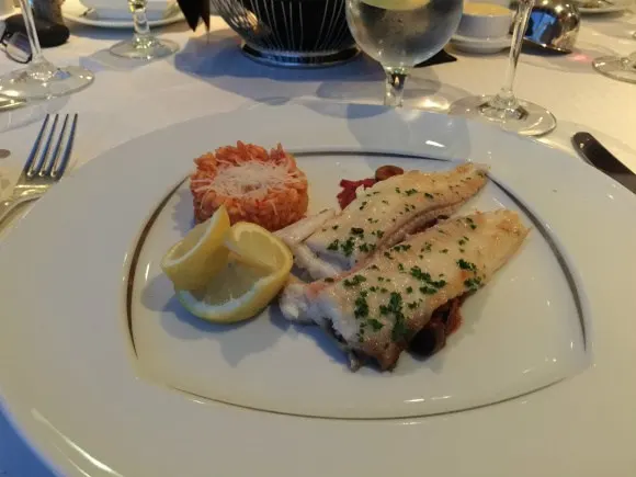 Azamara Cruises - Dinner in Aqualina restaurant Photo: Heatheronhertravels.com