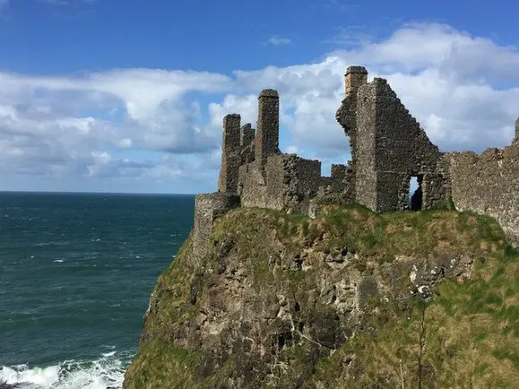 Dunluce Castle Heatheonhertravels.com