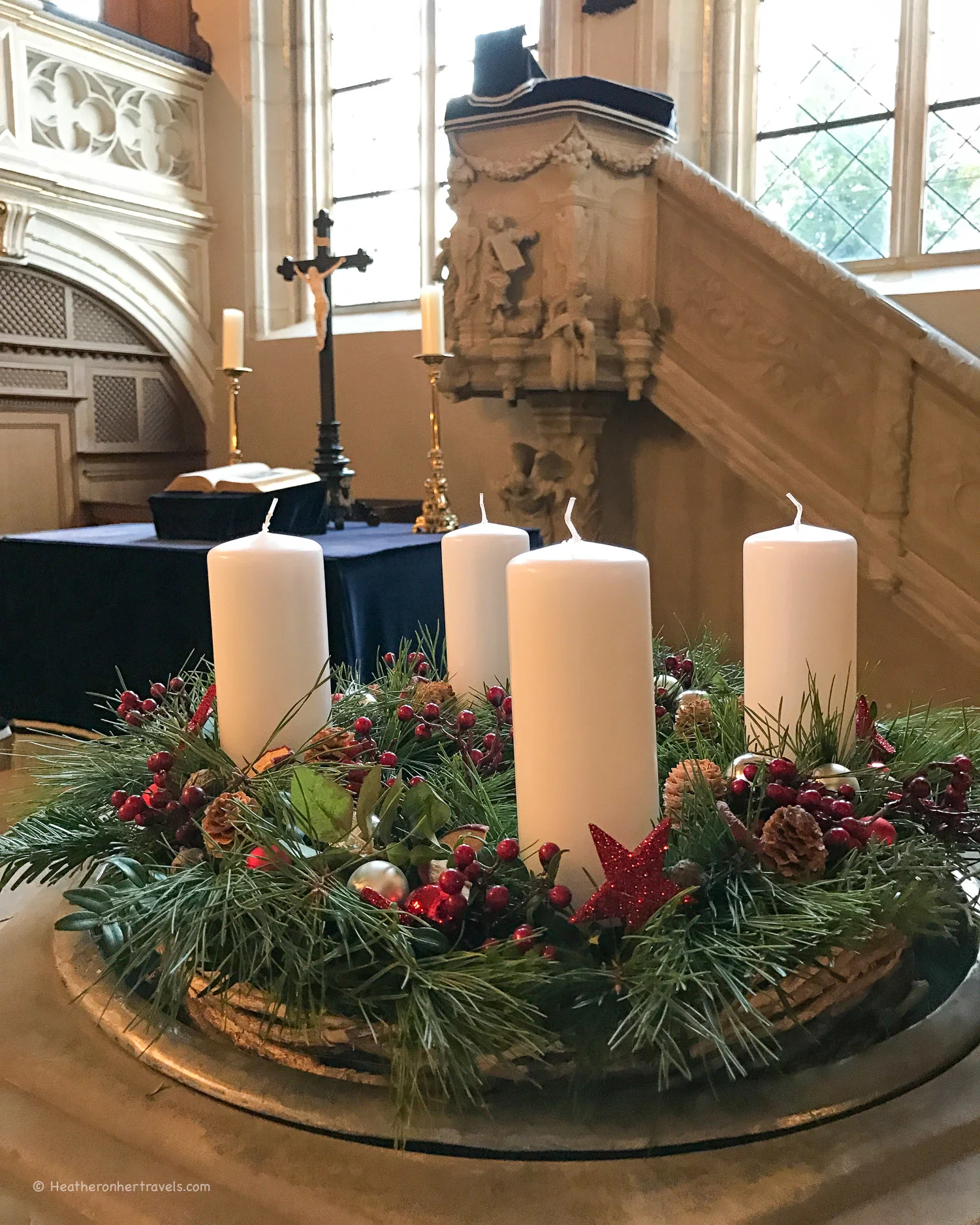 Advent wreath in the chapel at Schloss Callenberg, Germany