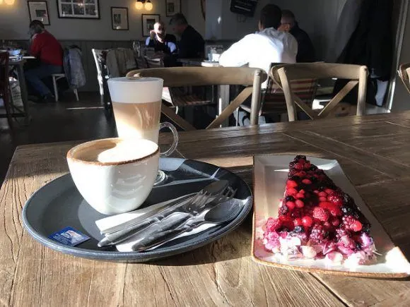 Coffee and cake at Queens Cafe in Coburg Photo: Heatheronhertravels.com