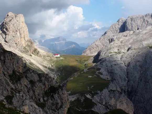 Hiking in the Dolomites