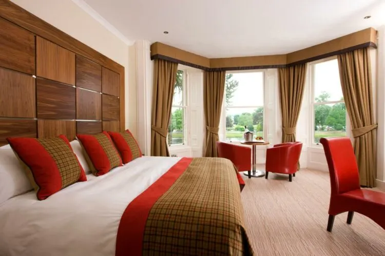 Glenmoriston Townhouse Hotel in the heart of Inverness