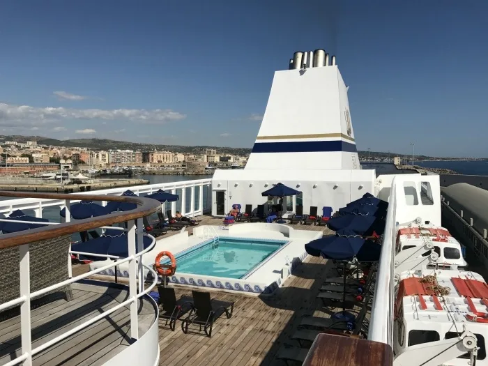 Lido deck on Aegean Odyssey Photo: Heatheronhertravels.com