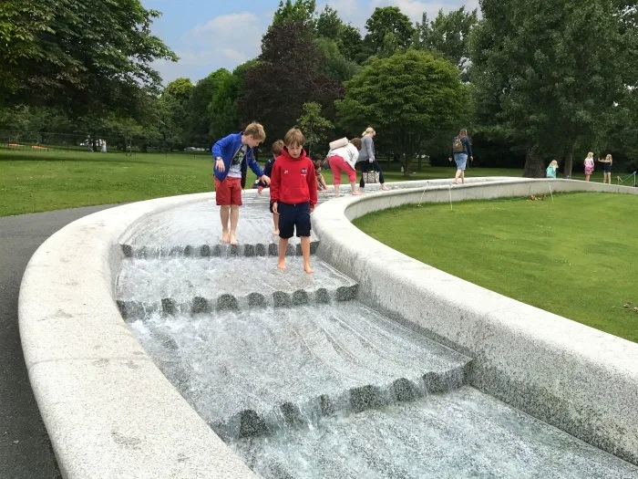 Princess Diana Fountain in Hyde Park Photo: Heatheronhertravels.com