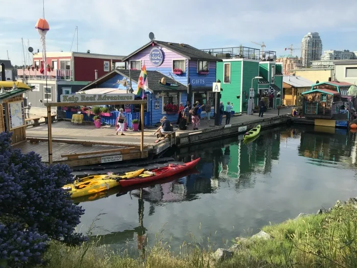 Fisherman's wharf in Victoria, Canada Photo: Heatheronhertravels.com