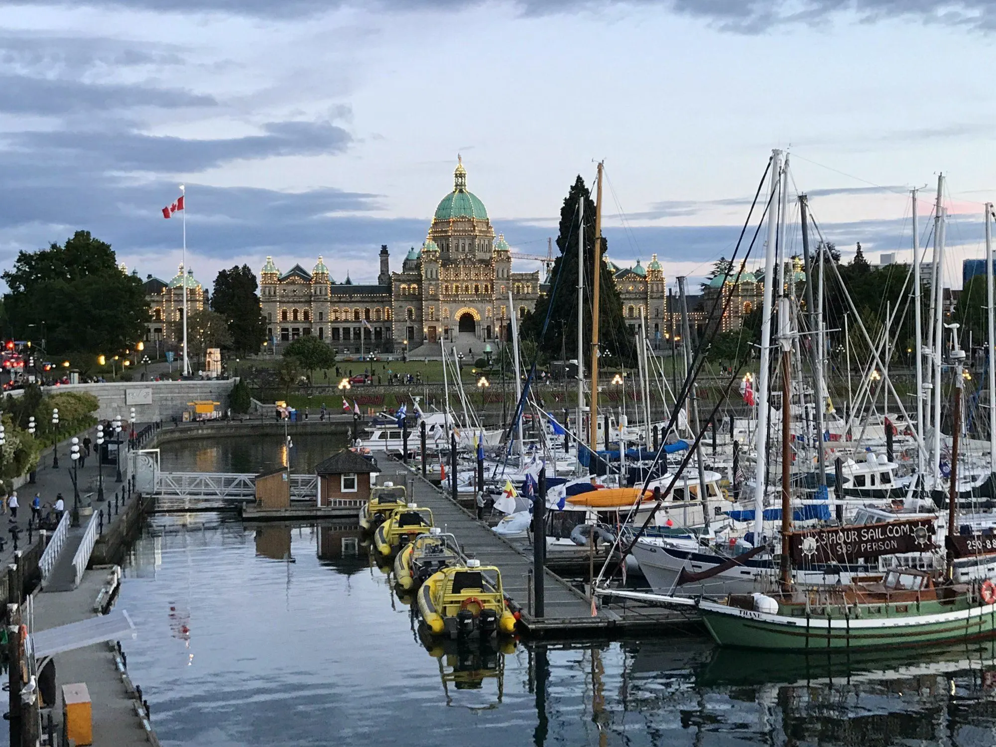 Foodies Guide to Vancouver - Victoria in BC Canada at dusk Photo: Heatheronhertravels.com