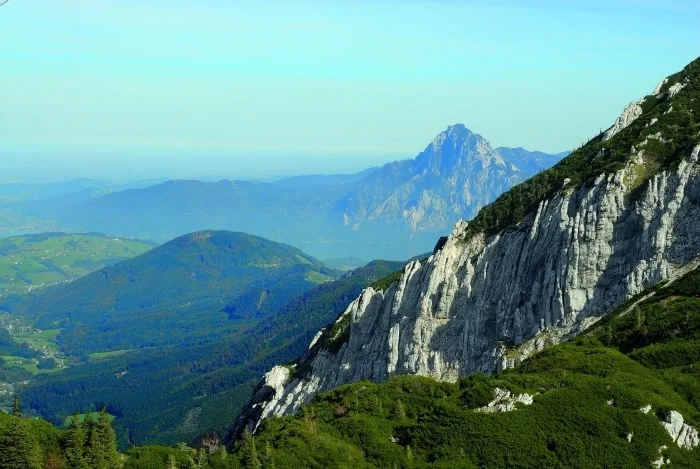  Austrian lakes and mountains: Luftbild Hochlecken in Salzkammergut