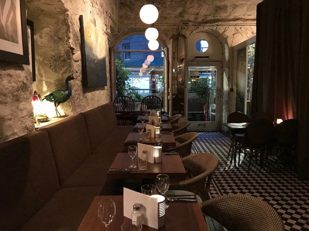 Cafe 52 in Aberdeen - things to do in Aberdeen