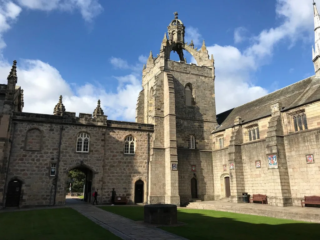 Kings College Aberdeen - weekend in Aberdeen