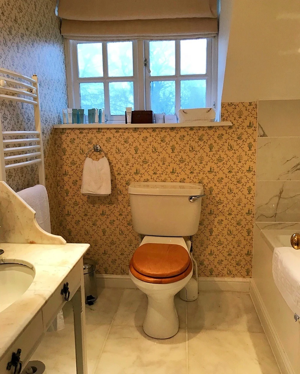 Family Bathroom Aintree - Michael Paul Holidays - Bruern Cottages - Photo Heatheronhertravels.com