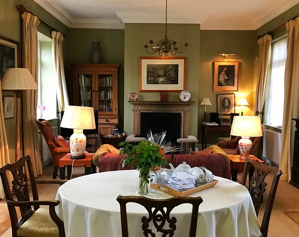 Living room Sandown - Bruern Cottages - Photo Heatheronhertravels.com