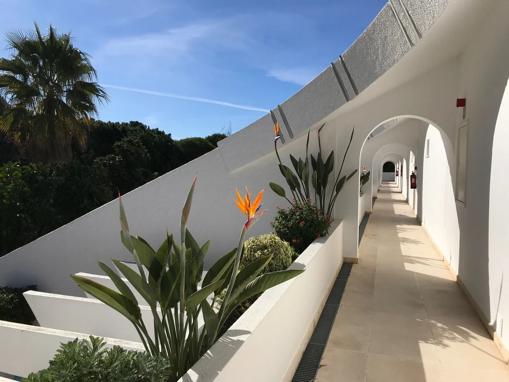 Top floor walkway at Quinta do Lago Country Club Quinta do Lago rentals Photo Heatheronhertravels.com