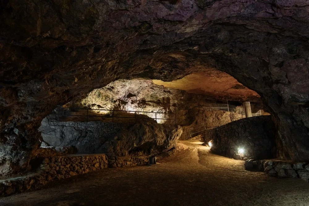 Clearwell Caves in the Forest of Dean Photo Clearwell Caves