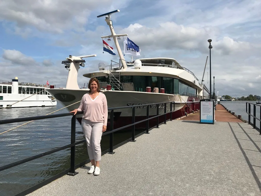 MS Serenade in Amsterdam