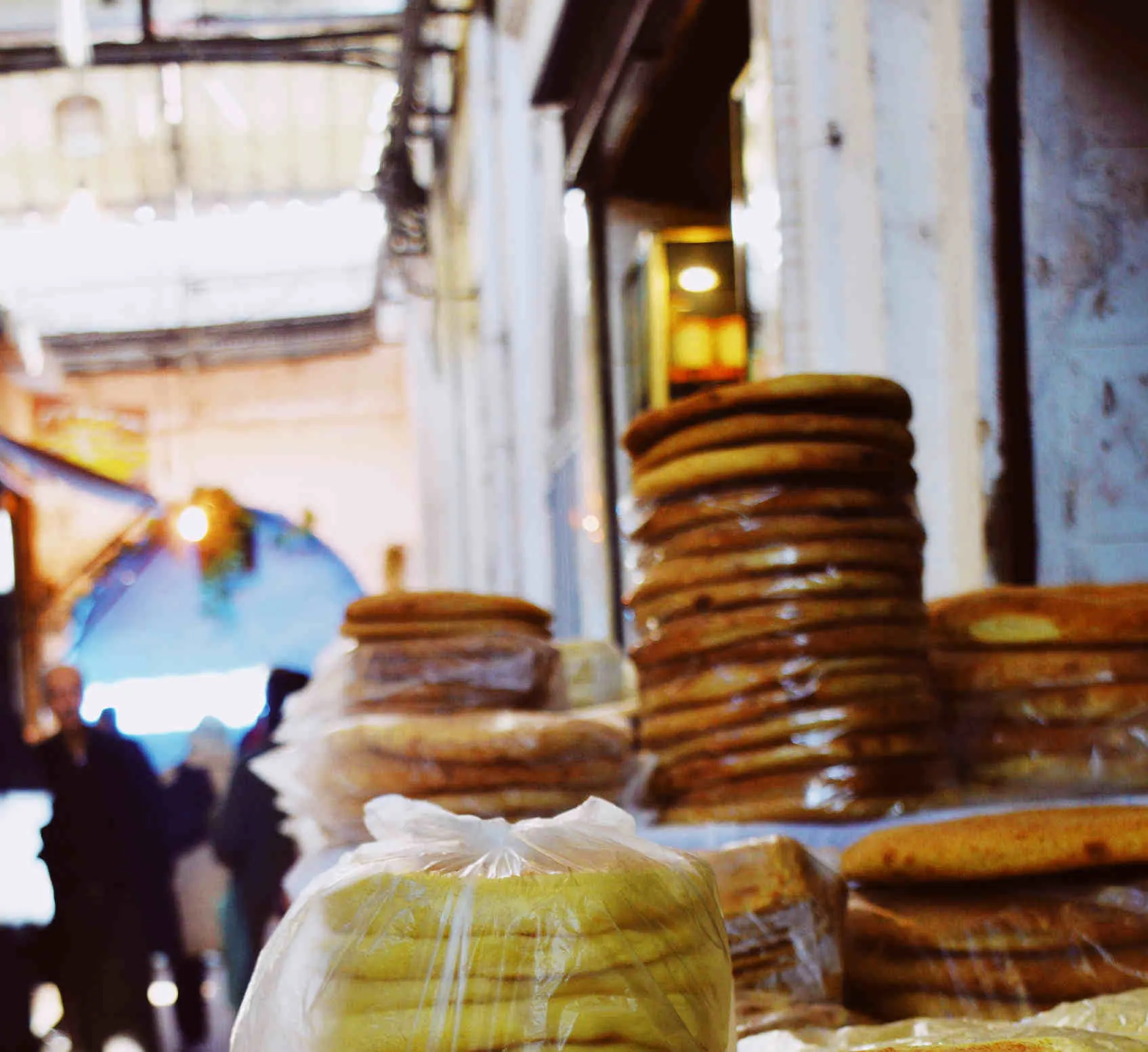 Moroccan bread in the medina Photo: Moroccanzest