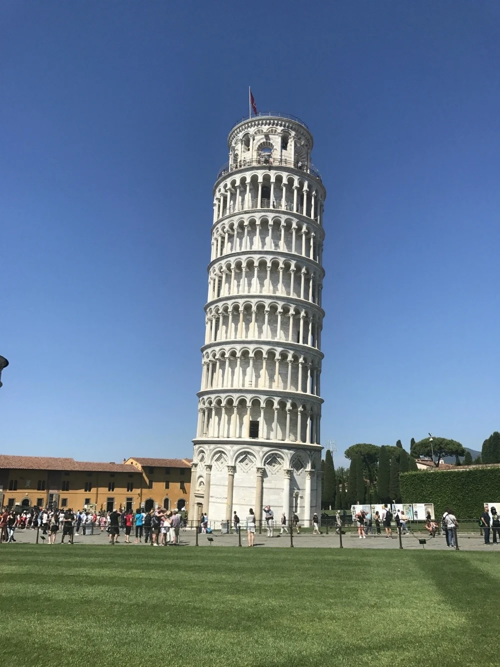 Leaning tower of Pisa Photo Heatheronhertravels.com