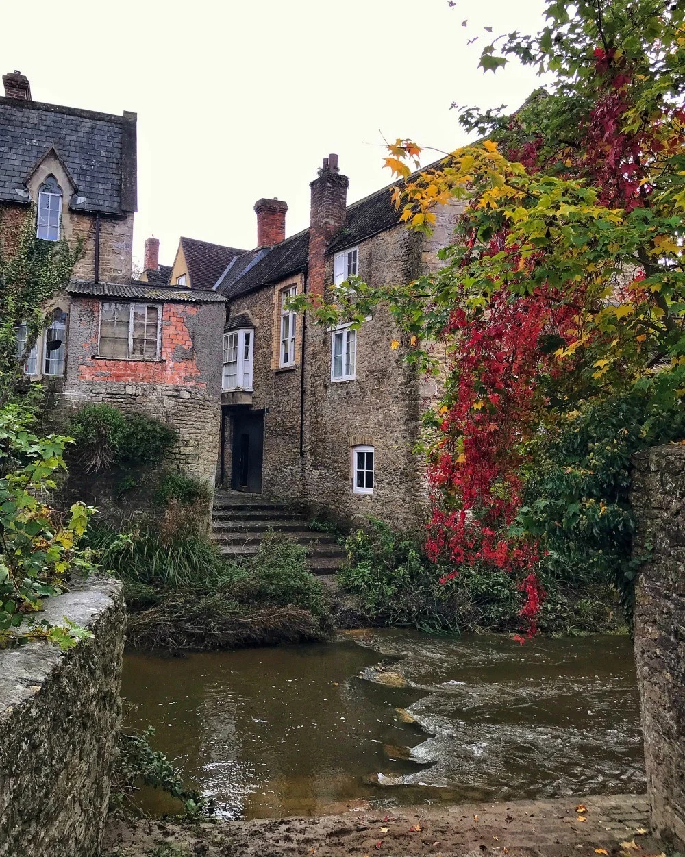 Bruton in Somerset with Car and Away - car hires from Bristol airport Photo Heatheronhertravels.com