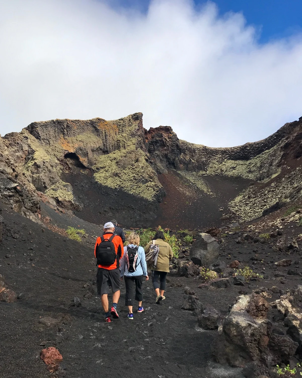 Caldera de los Cuervos Lanzarote Photo Heatheronhertravels.com