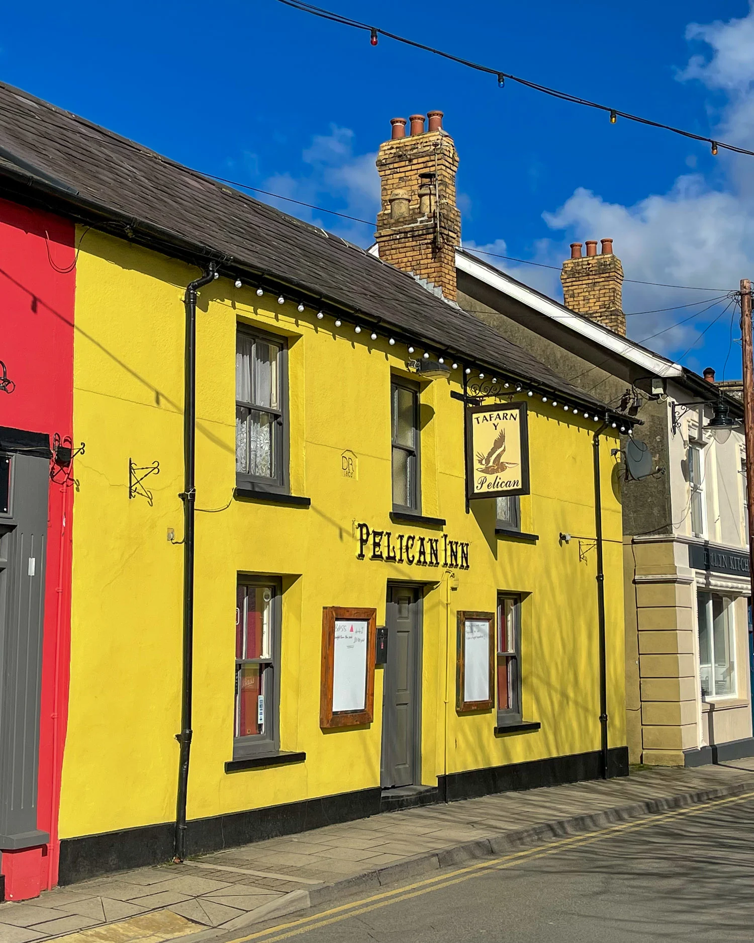 Newcastle Emlyn Carmarthenshire Photo Heatheronhertravels.com