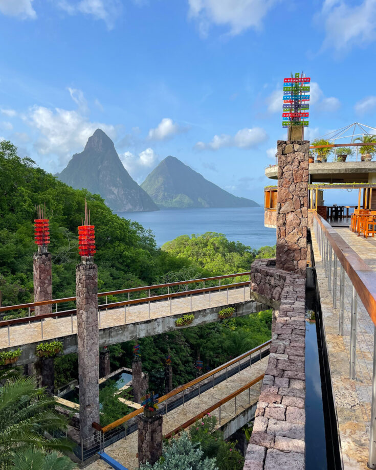 Jade Mountain Resort The Ultimate Luxury Hotel In St Lucia   Jade Mountain Resort St Lucia Photo Heatheronhertravels.com 3 1 735x919 