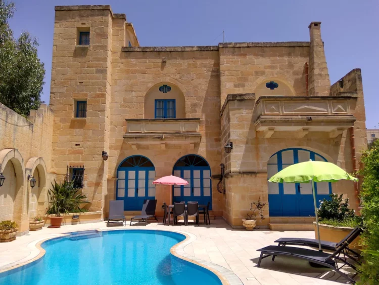 Villas in Gozo Malta