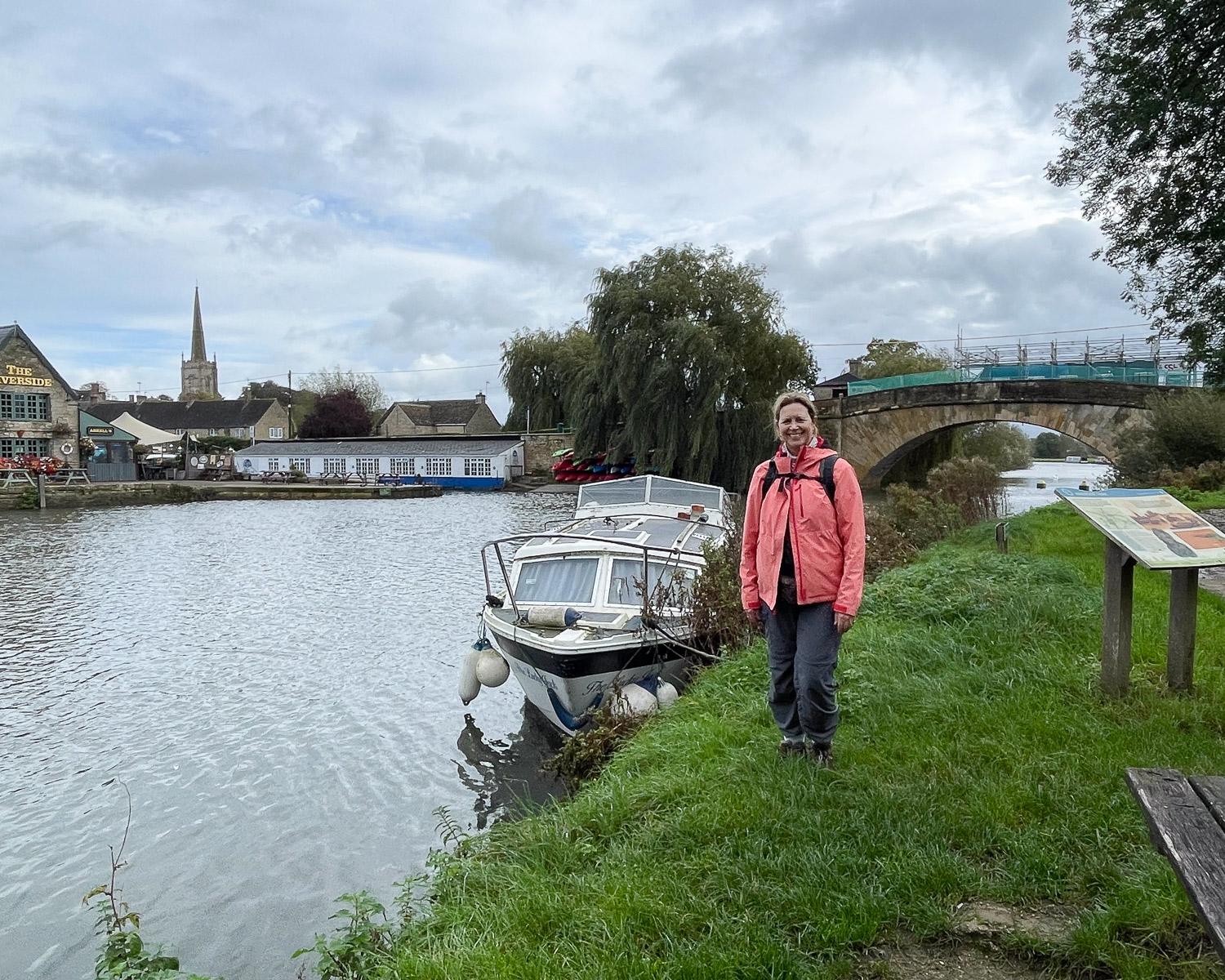 Lechlade on Thames Trail Photo Heatheronhertravels.com