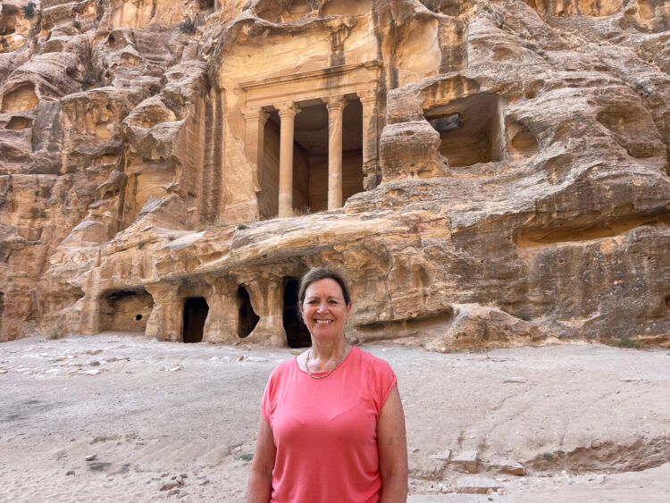 Visiting Petra In Jordan 2024 The Ultimate Travel Guide   Petra In Jordan Photo Heatheronhertravels.com 3 2 750x563 