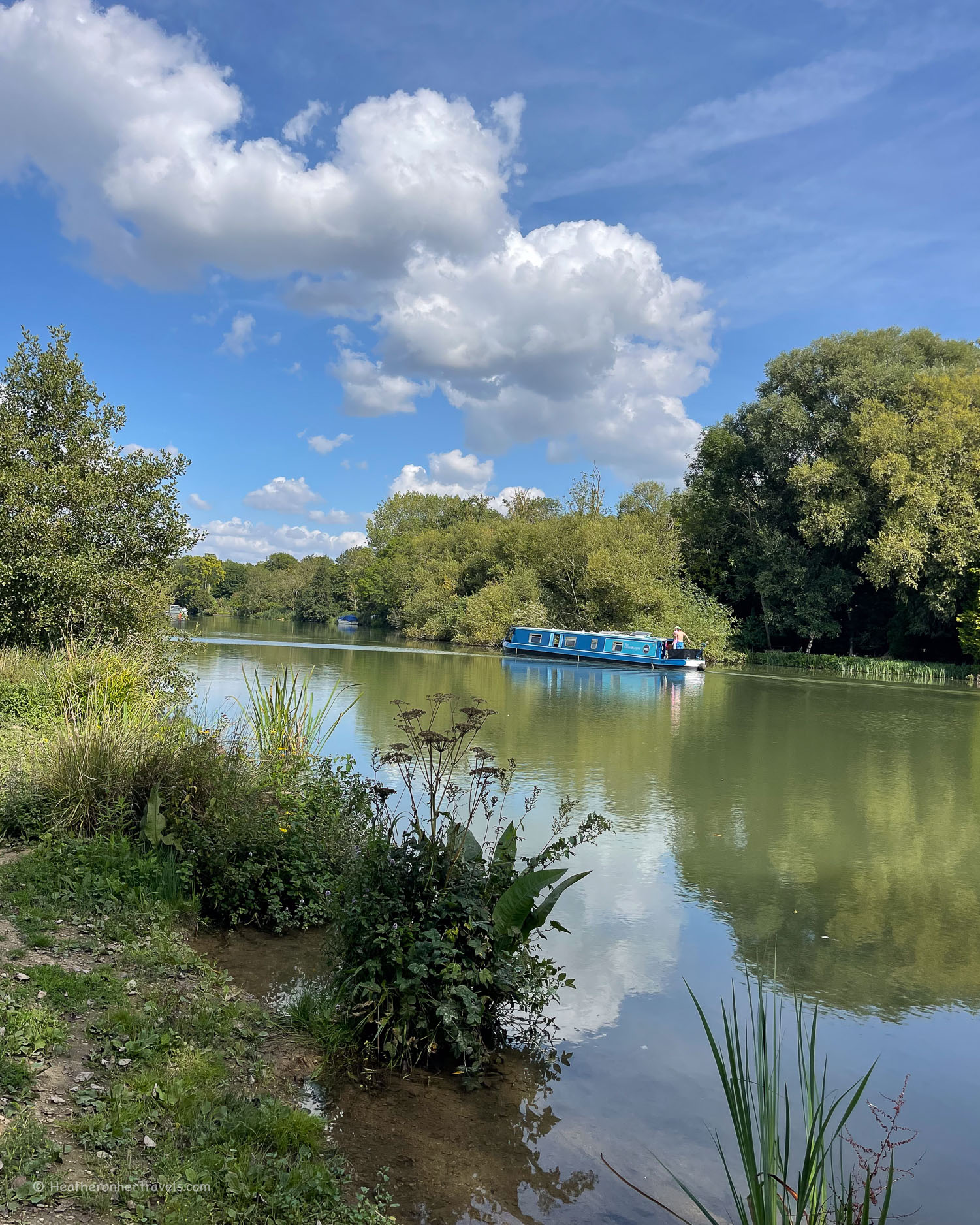 Meadows near Sandford Thames Path National Trail © Heatheronhertravels.com