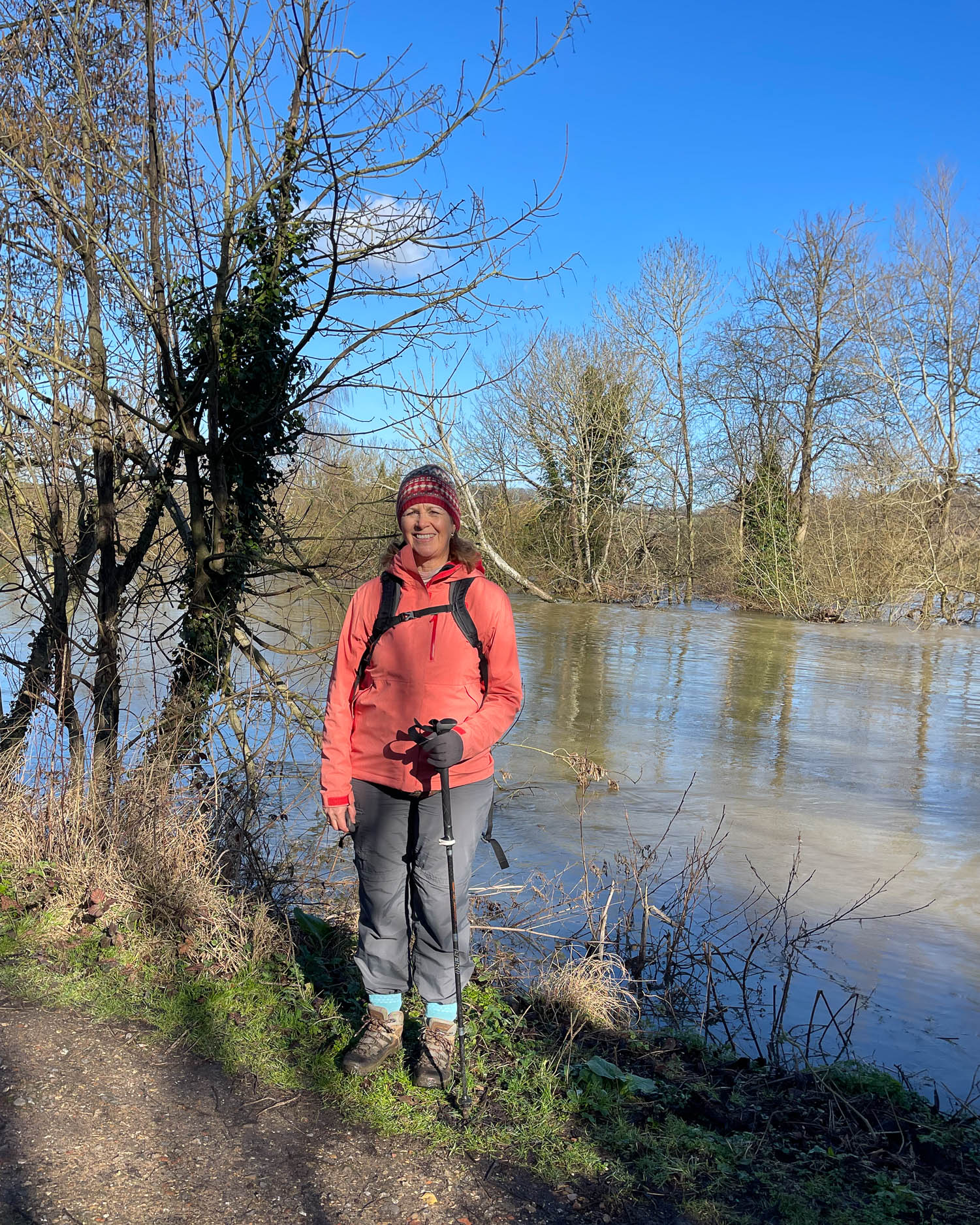 Tilehurst - Thames Path Photo Heatheronhertravels.com