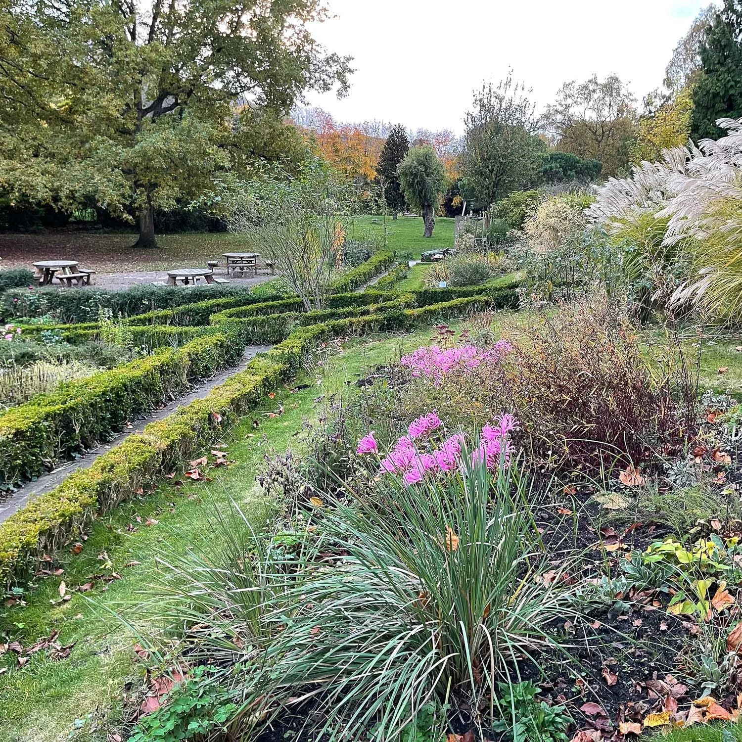 Linda Vista Gardens Abergavenny Wales Photo Heatheronhertravels.com