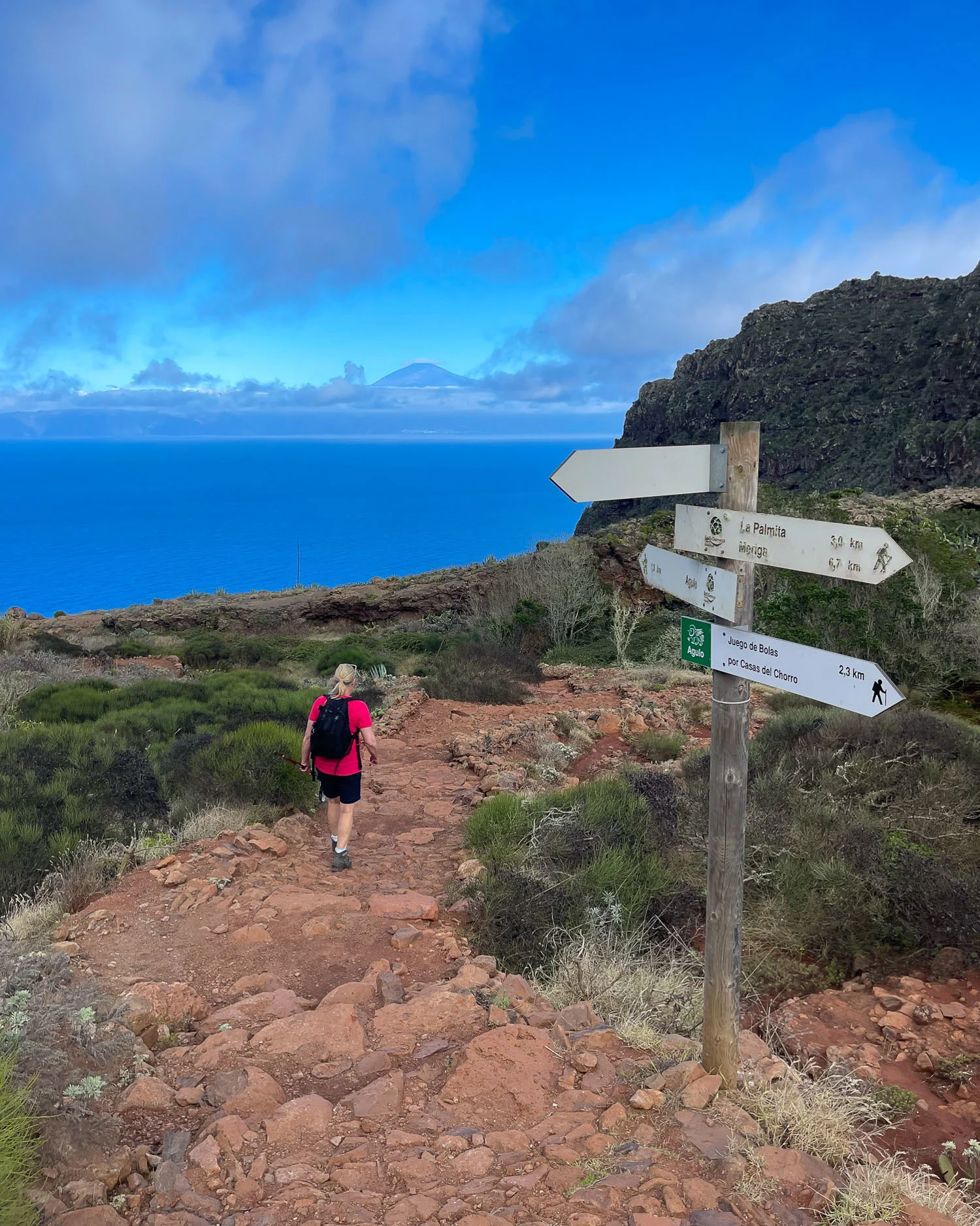 Hiking down to Agulo La Gomera Photo Heatheronhertravels.com