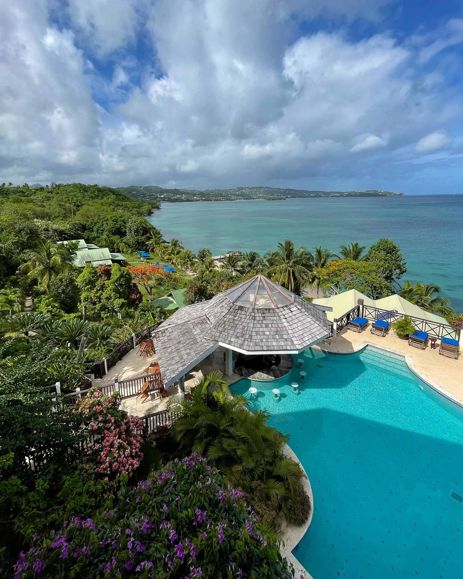 Infinity pool at Calabash Cove Saint Lucia Photo Heatheronhertra